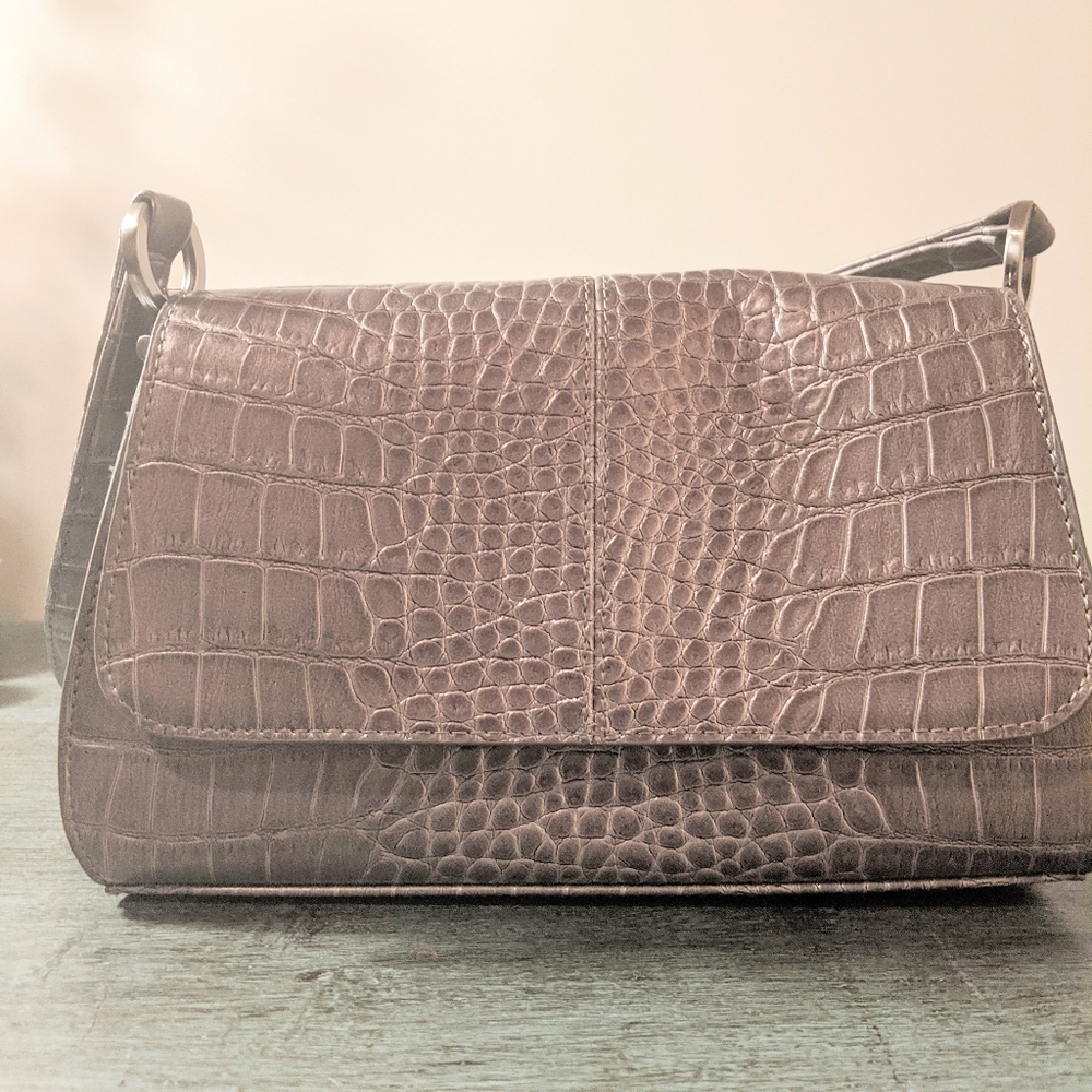 Vintage Liz Claiborne Gray Croc embossed bag